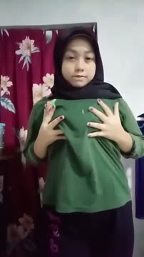 Ochiel EsemP Pamer Tete Mulus.mp4