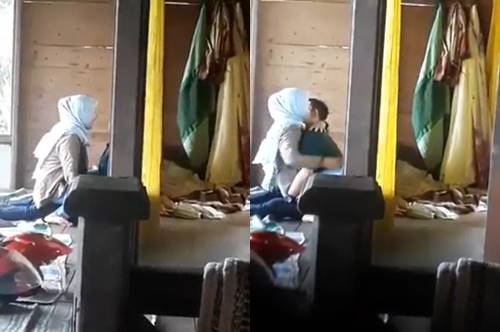 Bokep twitter ngintip jilbab mesum digubuk ml