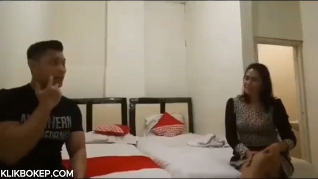 Bokep Indo Open BO Diawali Curhat Sebelum Ngentot