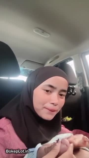 youav.website Ukhti Cantik Mesum Nyepong Di Mobil