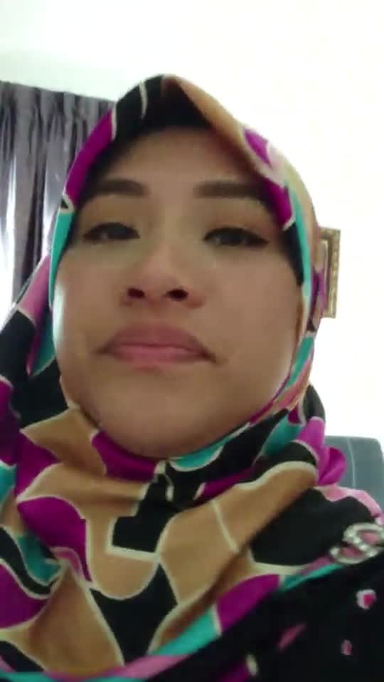Tante Ratna Hijab
