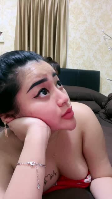 SeruTube – Meychen Live Pijat // 8028